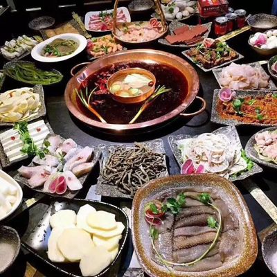 寧強(qiáng)重慶曉宇火鍋高薪誠聘大堂經(jīng)理，薪資高達(dá)5000元